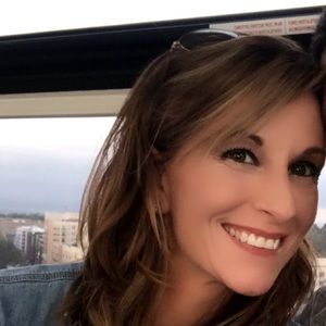 Meet your Posher, Casey